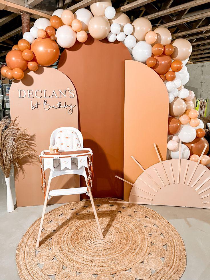 3 Board Backdrop Set-up W/ Organic Balloon Garland