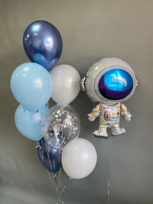 Astronaut theme helium bouquet