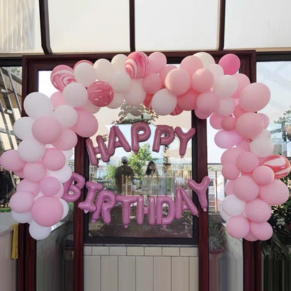 Balloon garland set up