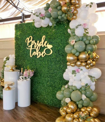Grass Backdrop Set-up W/ Organic Balloon Garland
