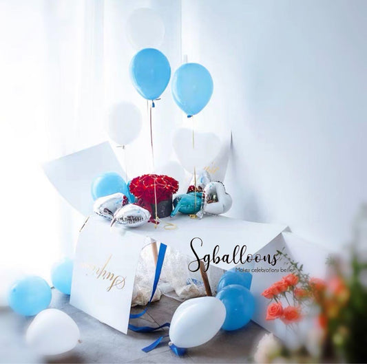 Blue and white theme Surprised box